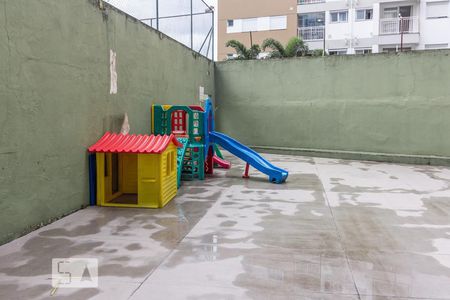 Apartamento à venda com 95m², 3 quartos e 1 vaga Apartamento à venda com 95m², 3 quartos e 1 vagaPlayground