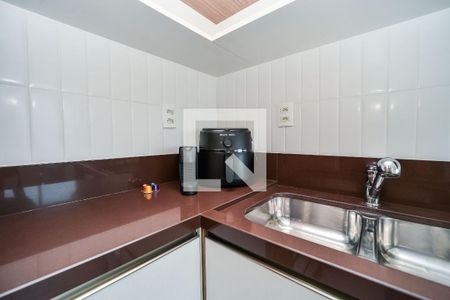 Apartamento para alugar com 70m², 2 quartos e 1 vagaCozinha e Área de Serviço