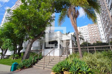 Apartamento para alugar com 70m², 2 quartos e 1 vagaFachada e Portaria