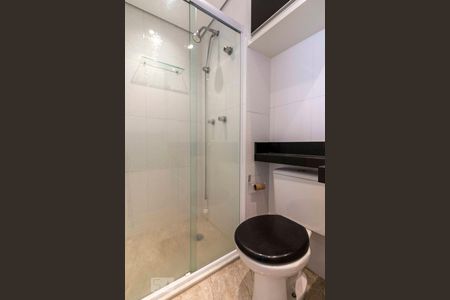 Banheiro de apartamento à venda com 2 quartos, 45m² em Jardim São Francisco (zona Leste), São Paulo