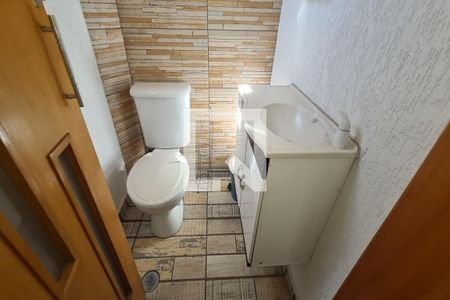 Casa para alugar com 390m², 3 quartos e 4 vagas Casa para alugar com 390m², 3 quartos e 4 vagasBanheiro 2