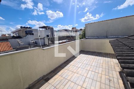 Casa para alugar com 390m², 3 quartos e 4 vagas Casa para alugar com 390m², 3 quartos e 4 vagasQuintal