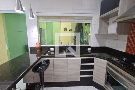 Casa para alugar com 390m², 3 quartos e 4 vagas Casa para alugar com 390m², 3 quartos e 4 vagasCozinha
