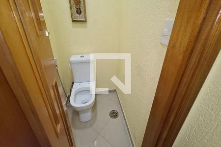 Casa para alugar com 390m², 3 quartos e 4 vagas Casa para alugar com 390m², 3 quartos e 4 vagasLavabo