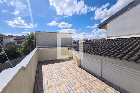 Casa para alugar com 390m², 3 quartos e 4 vagas Casa para alugar com 390m², 3 quartos e 4 vagasQuintal