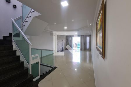 Sala de casa para alugar com 3 quartos, 390m² em Parque São Lucas, São Paulo