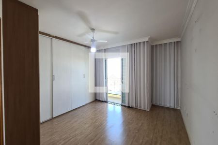Suíte  de casa para alugar com 3 quartos, 390m² em Parque São Lucas, São Paulo