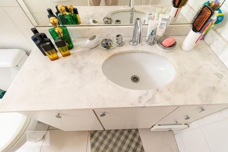 Apartamento à venda com 140m², 3 quartos e 2 vagasBanheiro 3