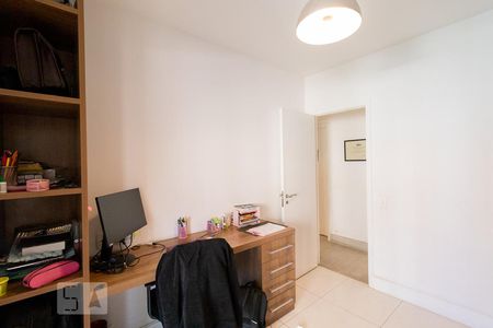 Apartamento à venda com 140m², 3 quartos e 2 vagasQuarto   (escritório)