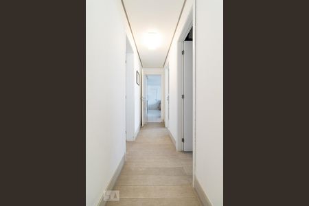 Apartamento à venda com 140m², 3 quartos e 2 vagasCorredor