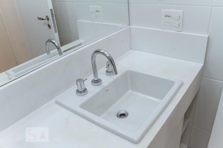 Apartamento à venda com 41m², 1 quarto e 1 vagaBanheiro 2