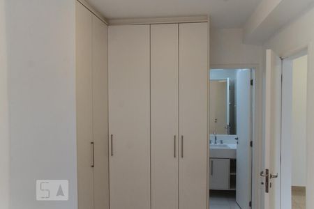 Apartamento à venda com 41m², 1 quarto e 1 vagaQuarto