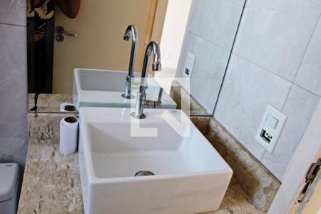 Apartamento à venda com 57m², 2 quartos e 1 vagaBanheiro