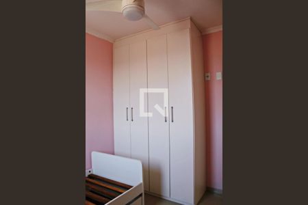 Apartamento à venda com 57m², 2 quartos e 1 vagaQuarto 2