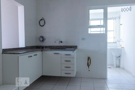 Cozinha de apartamento para alugar com 2 quartos, 72m² em Vila Dom Pedro I, São Paulo