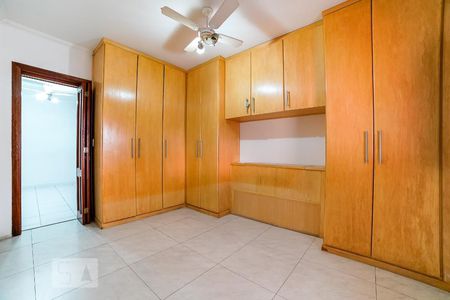 Casa à venda com 500m², 6 quartos e 3 vagasQuarto 4 Suíte