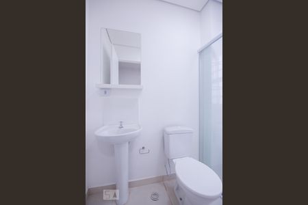 Studio para alugar com 36m², 1 quarto e sem vaga Studio para alugar com 36m², 1 quarto e sem vagaBanheiro