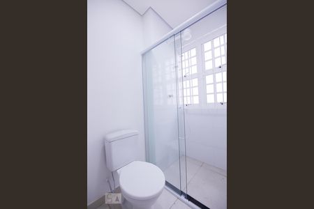 Studio para alugar com 36m², 1 quarto e sem vaga Studio para alugar com 36m², 1 quarto e sem vagaBanheiro