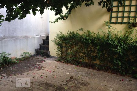 Casa à venda com 250m², 4 quartos e 4 vagasGaragem