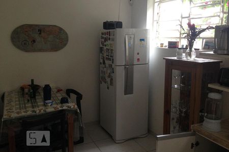 Casa à venda com 250m², 4 quartos e 4 vagasCozinha