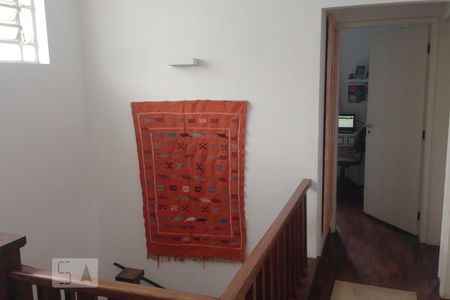 Escada de casa à venda com 4 quartos, 250m² em Jardim Leonor, São Paulo