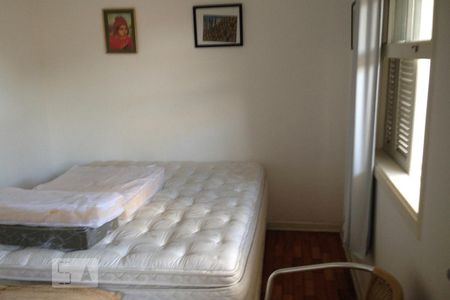 Casa à venda com 250m², 4 quartos e 4 vagasQuarto