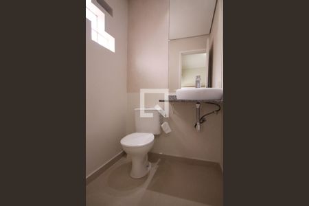 Banheiro 1 de casa de condomínio para alugar com 2 quartos, 100m² em Tucuruvi, São Paulo