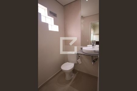 Banheiro 1 de casa de condomínio para alugar com 2 quartos, 100m² em Tucuruvi, São Paulo