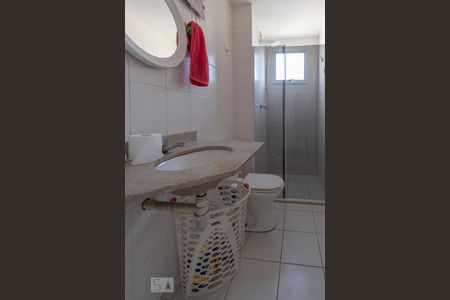 Apartamento para alugar com 61m², 2 quartos e 1 vaga Apartamento para alugar com 61m², 2 quartos e 1 vagaBanheiro 2