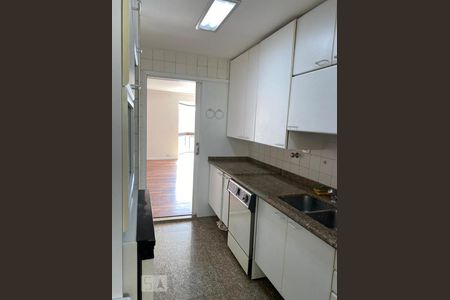 Apartamento para alugar com 108m², 2 quartos e 2 vagas Apartamento para alugar com 108m², 2 quartos e 2 vagasCozinha