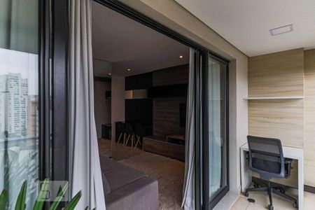 Studio para alugar com 37m², 1 quarto e 1 vaga Studio para alugar com 37m², 1 quarto e 1 vagaVaranda