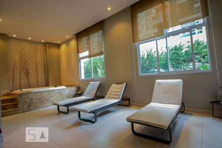 Studio para alugar com 37m², 1 quarto e 1 vaga Studio para alugar com 37m², 1 quarto e 1 vagaSpa