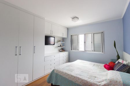 Quarto de casa à venda com 3 quartos, 220m² em Jardim do Colégio (zona Norte), São Paulo