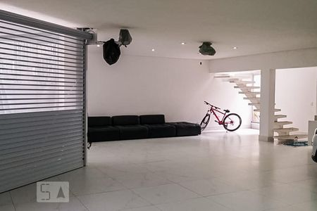 Casa à venda com 700m², 3 quartos e 7 vagasGaragem