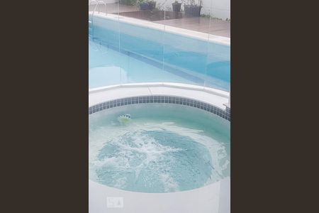 Casa à venda com 700m², 3 quartos e 7 vagasQuintal