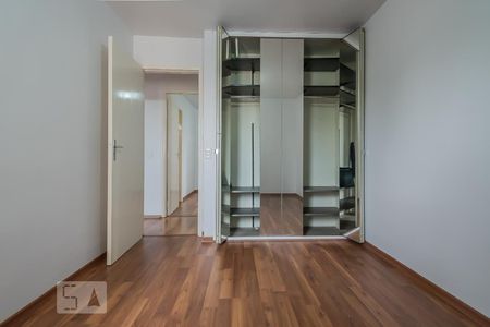 Apartamento à venda com 87m², 3 quartos e 1 vagaQuarto 2