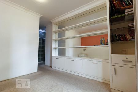 Apartamento para alugar com 172m², 3 quartos e 3 vagas Apartamento para alugar com 172m², 3 quartos e 3 vagasQuarto 1