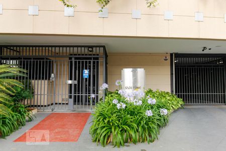 Apartamento para alugar com 172m², 3 quartos e 3 vagas Apartamento para alugar com 172m², 3 quartos e 3 vagasFachada