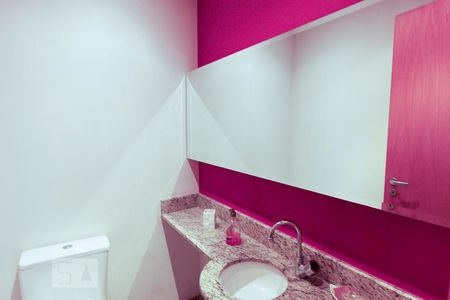 Apartamento para alugar com 172m², 3 quartos e 3 vagas Apartamento para alugar com 172m², 3 quartos e 3 vagasLavabo