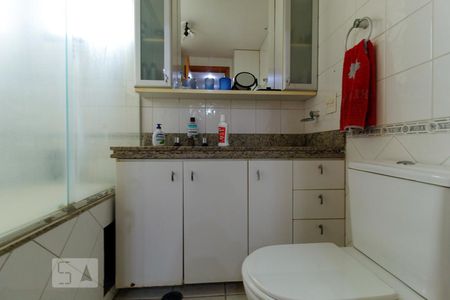 Apartamento para alugar com 172m², 3 quartos e 3 vagas Apartamento para alugar com 172m², 3 quartos e 3 vagasSuíte 1