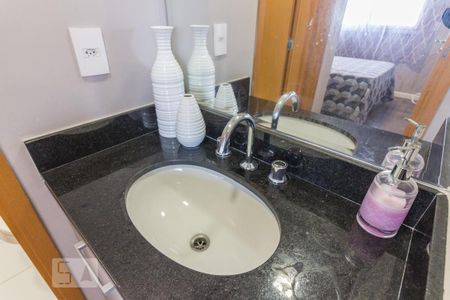 Banheiro de apartamento para alugar com 1 quarto, 42m² em Santana, São Paulo