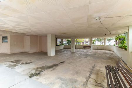 Apartamento à venda com 80m², 2 quartos e 1 vagaÁrea comum