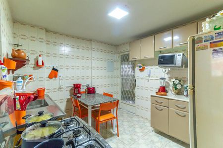 Apartamento à venda com 80m², 2 quartos e 1 vagaCozinha