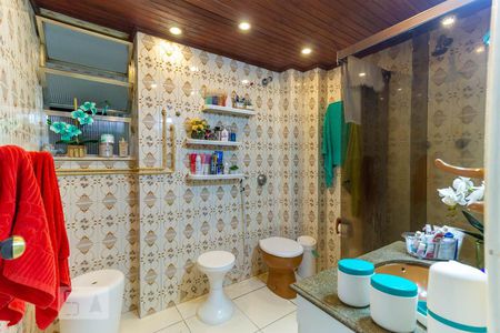 Apartamento à venda com 80m², 2 quartos e 1 vagaBanheiro