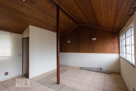 Casa de condomínio à venda com 240m², 5 quartos e 2 vagas Casa de condomínio à venda com 240m², 5 quartos e 2 vagasSala 2 (3º andar)