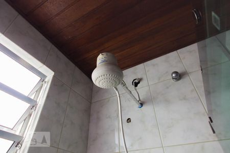 Casa de condomínio à venda com 240m², 5 quartos e 2 vagas Casa de condomínio à venda com 240m², 5 quartos e 2 vagasBanheiro Social 2 (2º andar)