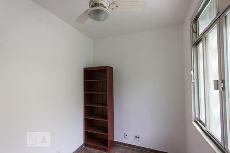 Casa de condomínio à venda com 240m², 5 quartos e 2 vagas Casa de condomínio à venda com 240m², 5 quartos e 2 vagasQuarto 1 (2º andar)