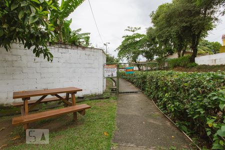 Casa de condomínio à venda com 240m², 5 quartos e 2 vagas Casa de condomínio à venda com 240m², 5 quartos e 2 vagasÁrea Comum