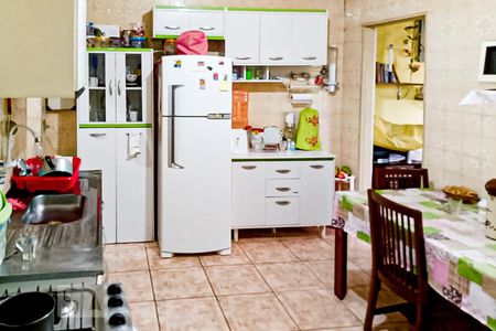 Cozinha de casa à venda com 3 quartos, 120m² em Vila Inglesa, São Paulo