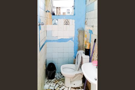 Banheiro 1 de casa à venda com 3 quartos, 120m² em Vila Inglesa, São Paulo